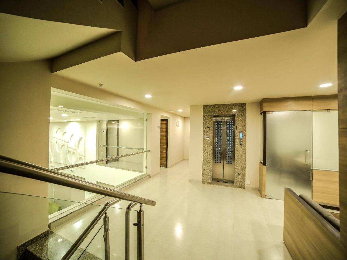 Hotel The Basil Park Bhavnagar Exterior foto
