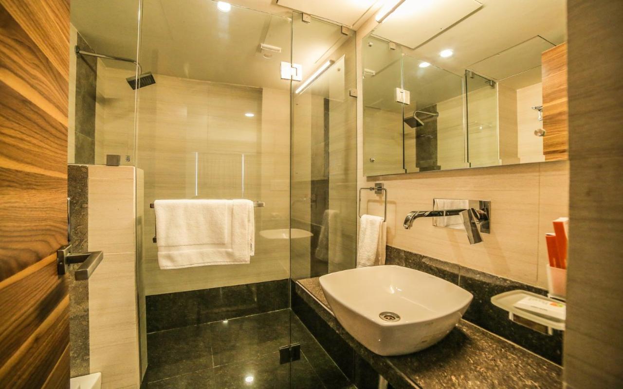 Hotel The Basil Park Bhavnagar Exterior foto